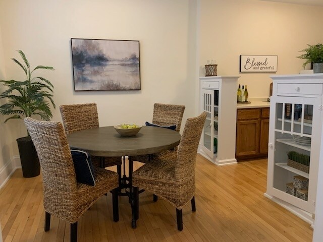 Castleton in Minneapolis, MN - Building Photo - Building Photo