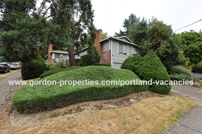 property at 4239 SE 15th Ave