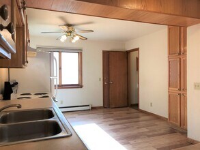 614 Femrite Dr in Monona, WI - Building Photo - Building Photo