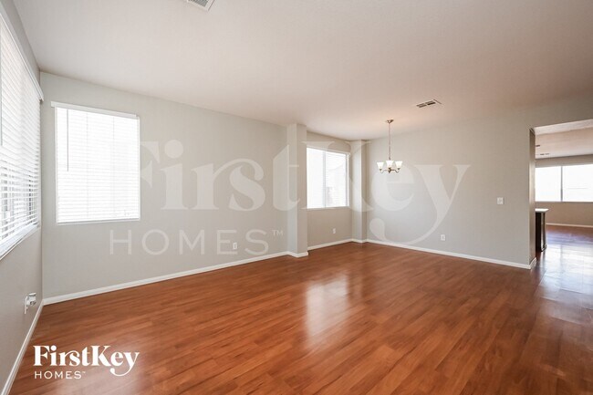 7204 Portia Ct in Las Vegas, NV - Building Photo - Building Photo