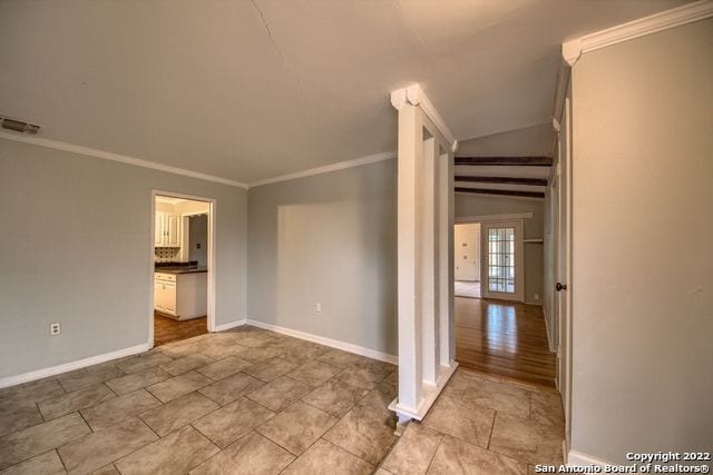 7733 Dry Canyon Trail in Live Oak, TX - Foto de edificio - Building Photo