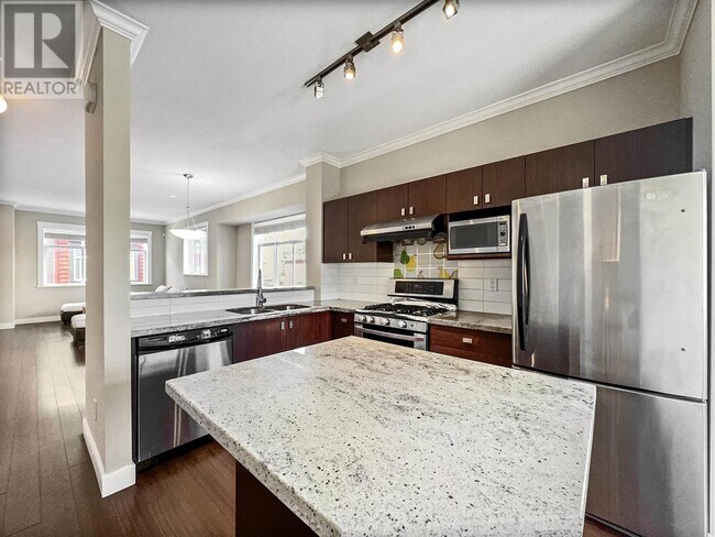 7771-7771 Bridge St in Richmond, BC - Building Photo - Building Photo