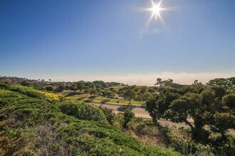 29303 Stadia Hill Ln in Rancho Palos Verdes, CA - Building Photo - Building Photo