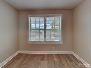 1489 Coronado Dr in Clarksville, TN - Building Photo - Building Photo