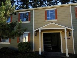 Waverly Villas in Tacoma, WA - Foto de edificio - Building Photo