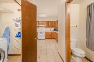 1697 Gateway Pl in Neenah, WI - Building Photo - Building Photo