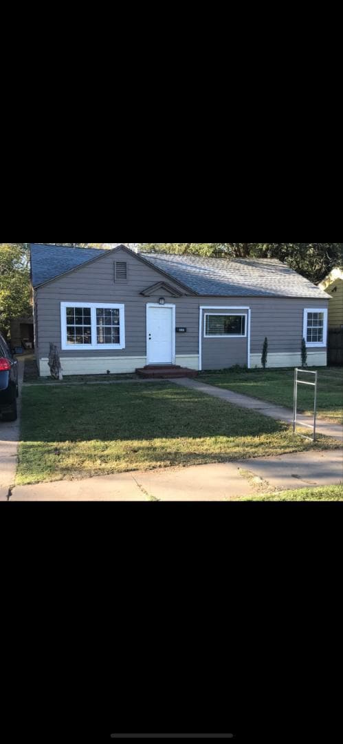 property at 1517 24th Pl