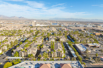 Vistana in Las Vegas, NV - Building Photo - Building Photo