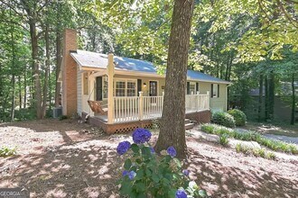 4472 Old Mabry Pl in Roswell, GA - Building Photo - Building Photo