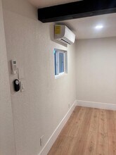 8233 N 29th Ave in Phoenix, AZ - Building Photo - Building Photo