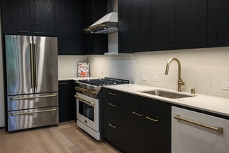Cypress Apartments in Sacramento, CA - Building Photo - Building Photo