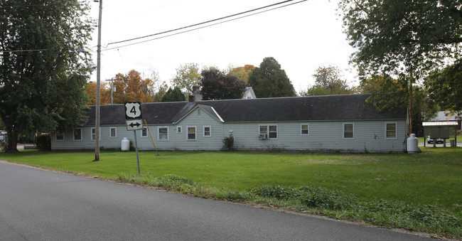 Kingsbury Carriage Court in Hudson Falls, NY - Building Photo - Building Photo