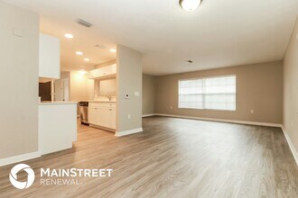 7548 Anaheim Ave in New Port Richey, FL - Foto de edificio - Building Photo