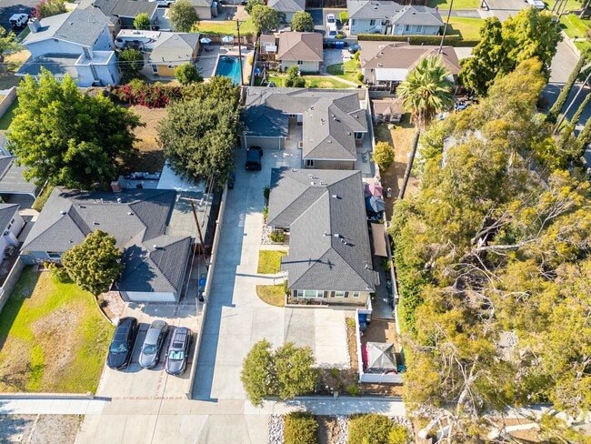 315-A E Bennett Ave in Glendora, CA - Building Photo - Building Photo