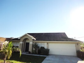 6785 Bermuda Ave in Cocoa, FL - Building Photo