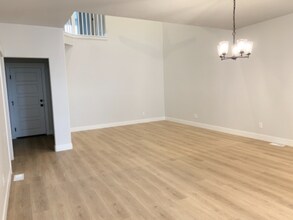 13967 Silver Peak Ln in Herriman, UT - Building Photo - Building Photo