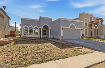 305 De Palma Pl in Horizon City, TX - Building Photo - Building Photo