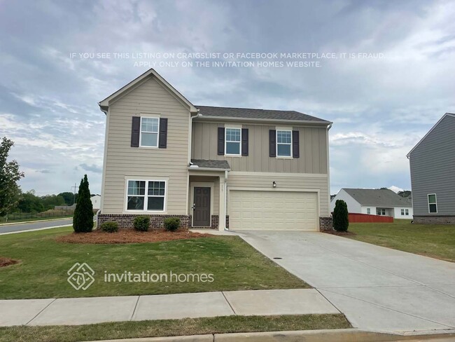 property at 117 Verona Dr NW