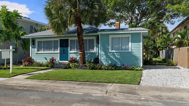 property at 109 N Palmway