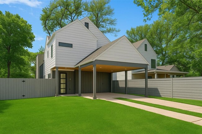 property at 1811 Willow St