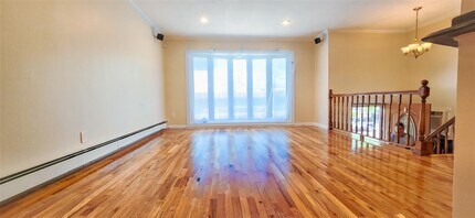 253-30-253149 149th Rd in Queens, NY - Building Photo - Building Photo