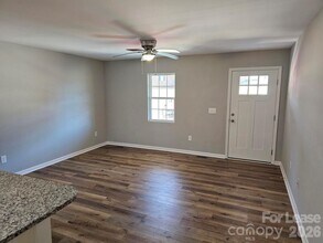 179 Glen-Gar Dr in Lincolnton, NC - Building Photo - Building Photo