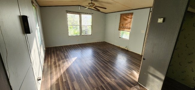 89 Bud Rd in Leicester, NC - Building Photo - Building Photo