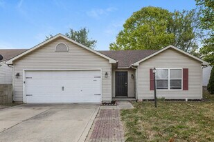 5102 Emmert Dr in Indianapolis, IN - Building Photo