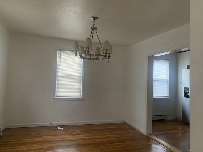 13 Parker Ave in Stamford, CT - Building Photo - Building Photo