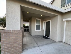 5453 Corbett Ct in Riverbank, CA - Building Photo - Building Photo