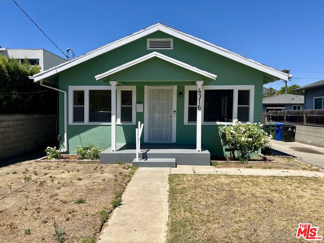 4316 Perlita Ave in Los Angeles, CA - Building Photo - Building Photo