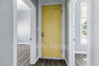 1030 Vine St in San Jose, CA - Building Photo - Building Photo