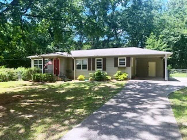 property at 4520 Pine Tree Cir