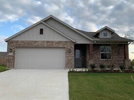 5 Grouse Run in Sanger, TX - Building Photo