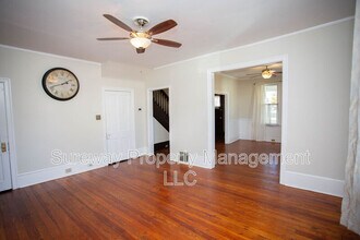 150 Snyder Pl in Moorestown, NJ - Building Photo - Building Photo