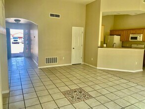 5548 Patagonia Dr in Las Cruces, NM - Building Photo - Building Photo