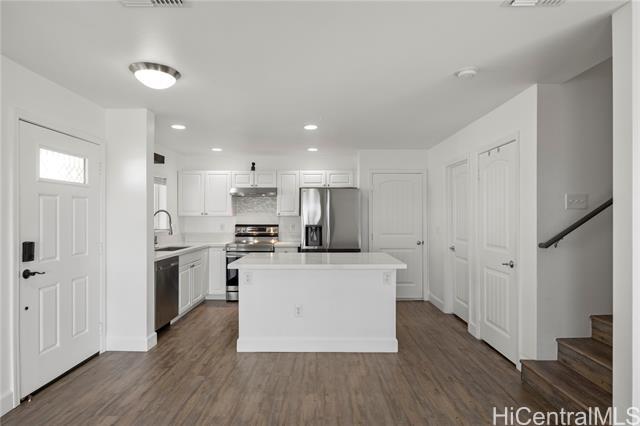 87-1635-1635 Mokila St in Waianae, HI - Building Photo - Building Photo