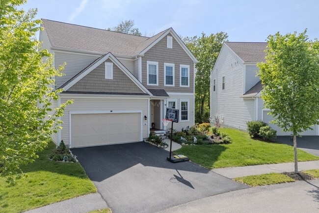 156 Stonehaven Dr in Weymouth, MA - Building Photo - Building Photo