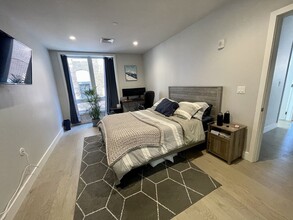 50 Symphony Rd, Unit 103 in Boston, MA - Building Photo - Building Photo