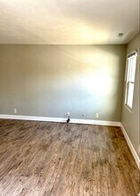 4026 N Illinois Ave in Peoria Heights, IL - Foto de edificio - Building Photo