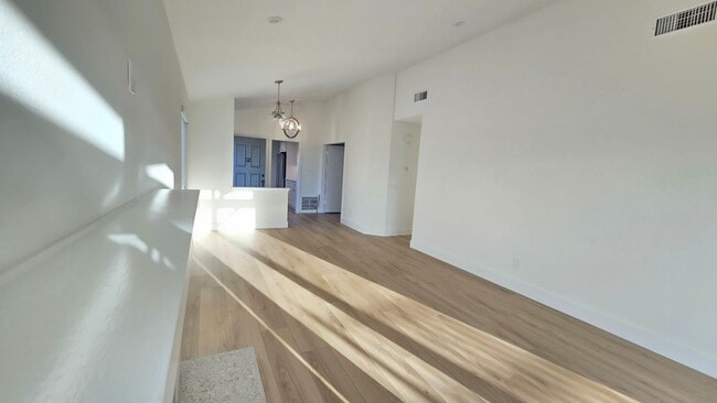 6853 Shearwaters Dr in Carlsbad, CA - Foto de edificio - Building Photo