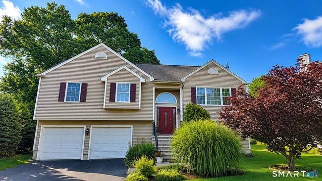 property at 8 Hattie Ln