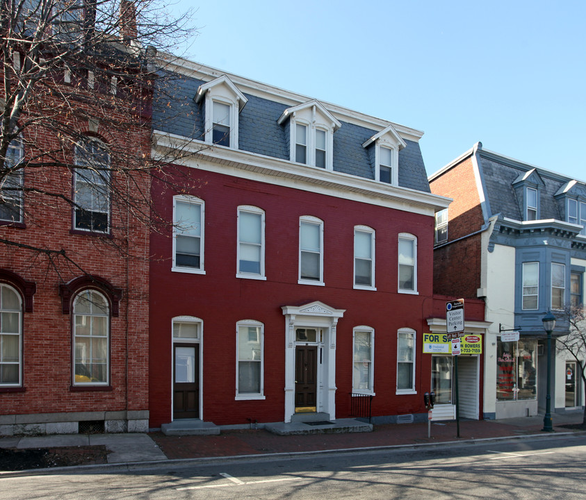 51-53 E Franklin St in Hagerstown, MD - Building Photo