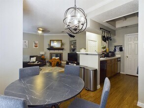 915 W 23rd St in Austin, TX - Building Photo - Building Photo