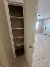 1037 N Victoria Park Rd in Fort Lauderdale, FL - Building Photo - Building Photo