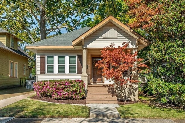 property at 1932 Carr Ave