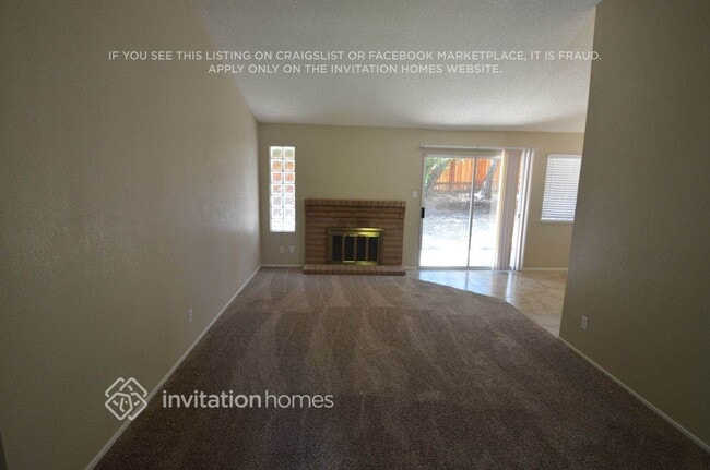 7171 Predial Way in Sacramento, CA - Building Photo - Building Photo