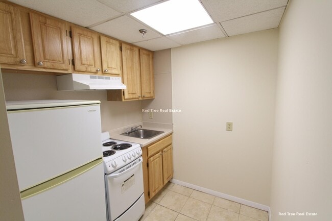 62 Boylston St in Boston, MA - Foto de edificio - Building Photo