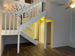 201 E Noton St in Pflugerville, TX - Building Photo - Building Photo