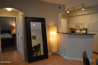 1701 E Colter St, Unit 267 in Phoenix, AZ - Building Photo - Building Photo